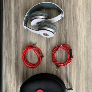 Beats Solo HD Headphones